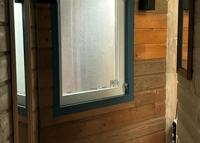 Aan De Dijk Dordrecht