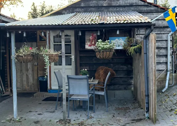 Casa de hóspedes Aan De Dijk